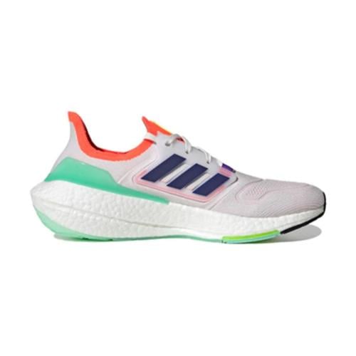 حذاء الترا بوست adidas