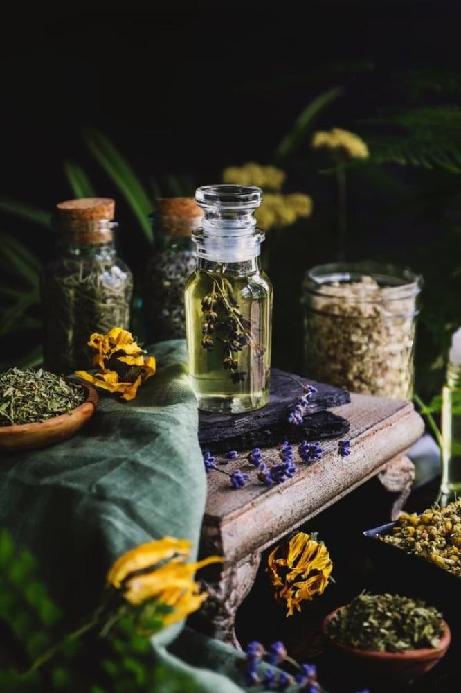 أفضل العطور الرجالية الجذابة لرائحة تدوم طويلاً