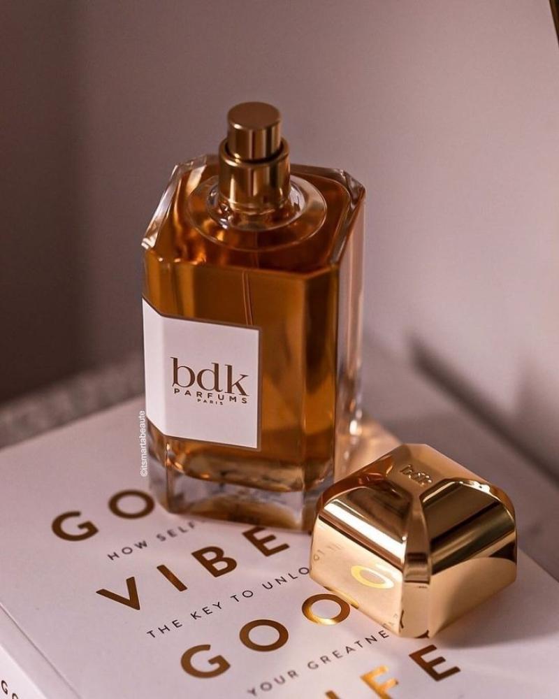 عطور نسائية موسمية