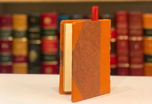 13015-نوته مفكره تجليد اركان حجم صغير