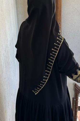 طرحة تطريز ذهبي