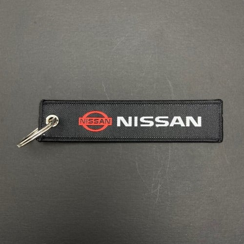 ميدالية نيسان NISSAN قماش