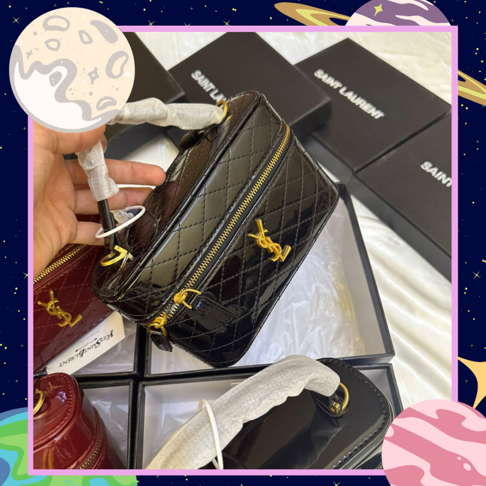 سان لوران (مع الملحقات)