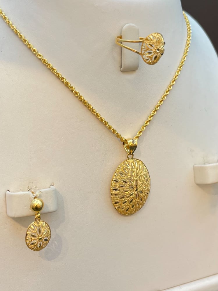 Necklace Ultra Jewelry Outlet Store 18k Gold Set 21k Saudi Gold