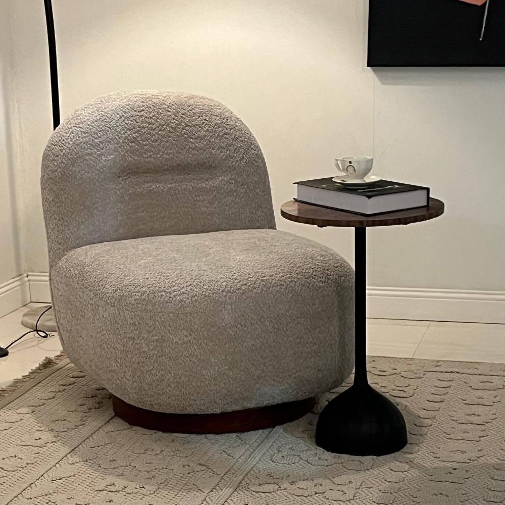 كرسي  بوكليه دوار بشكل انيق