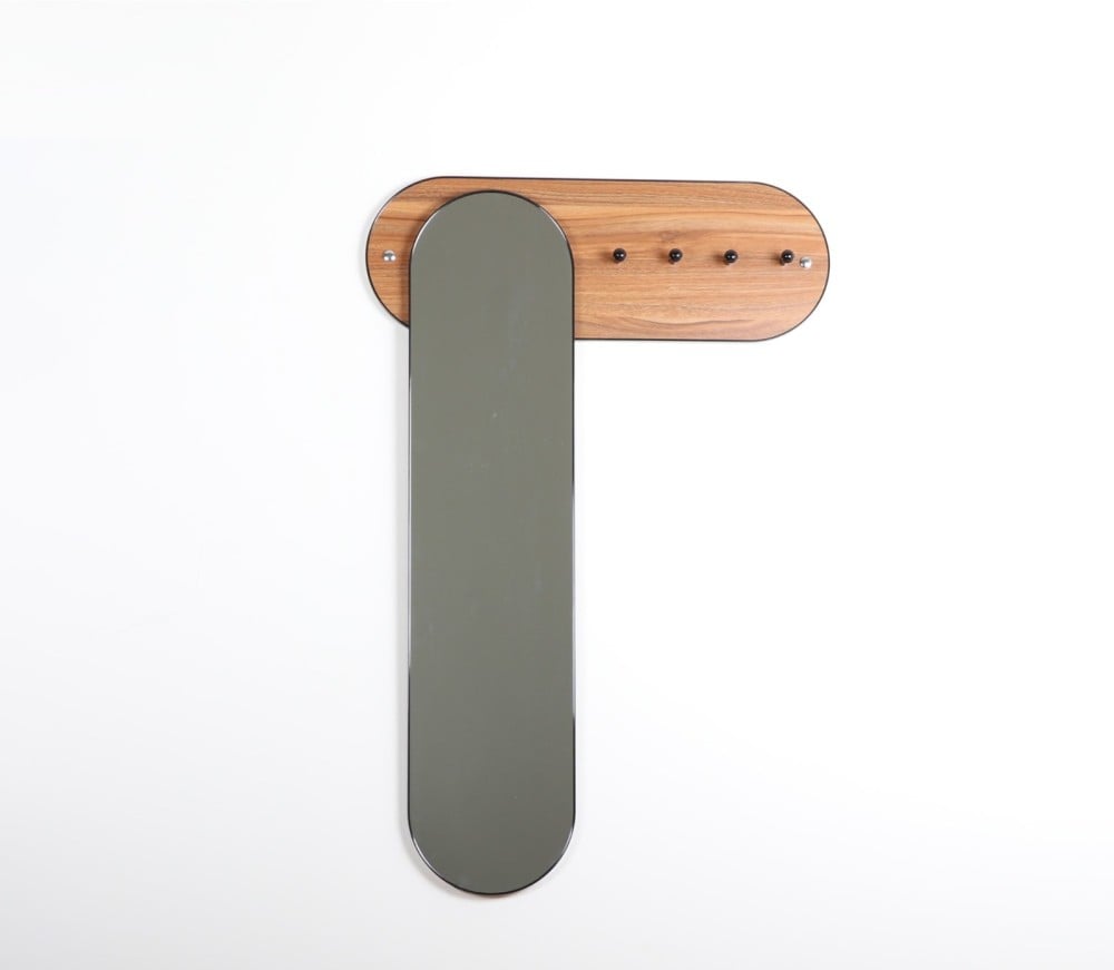 مرايه مع معلاق