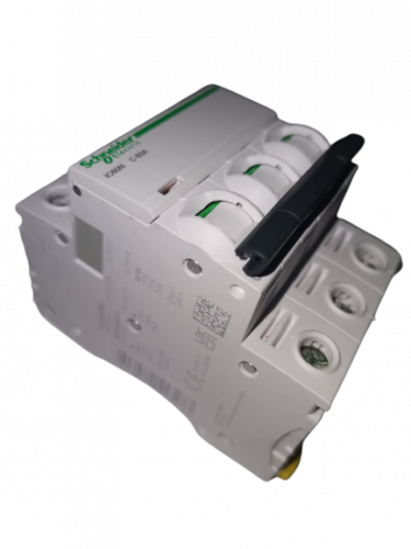 بريكر 63 امبير 3 فاز شنيدر