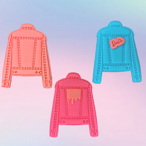 قطاعة وختم  جاكيت باربي مع كلمة باربي و اشكال تزيين