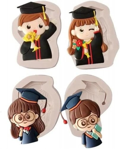 مجموعة من 4 قوالب متخرجين