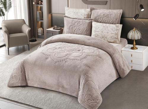 مفرش مخمل شتوي مزدوج 6 قطع