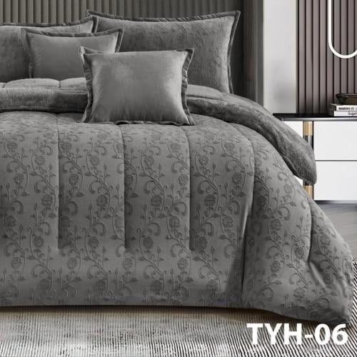 مفرش مخمل شتوي مفردونص 4 قطع (متوفر بعدة الوان)