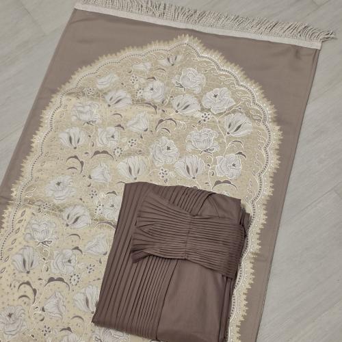 طقم سجاد صلاة مشجر