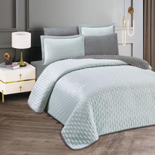 مفرش مضغوط مخمل شتوي مزدوج 6 قطع (متوفر بعدة الوان)