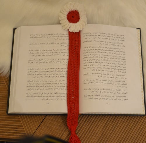 فاصل كتاب كروشيه