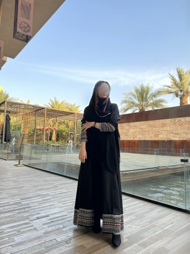 Abaya: #69