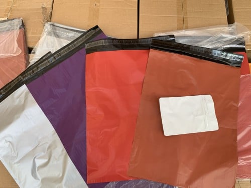 كرتون أكياس شحن 800 كيس 35 × 45 سم