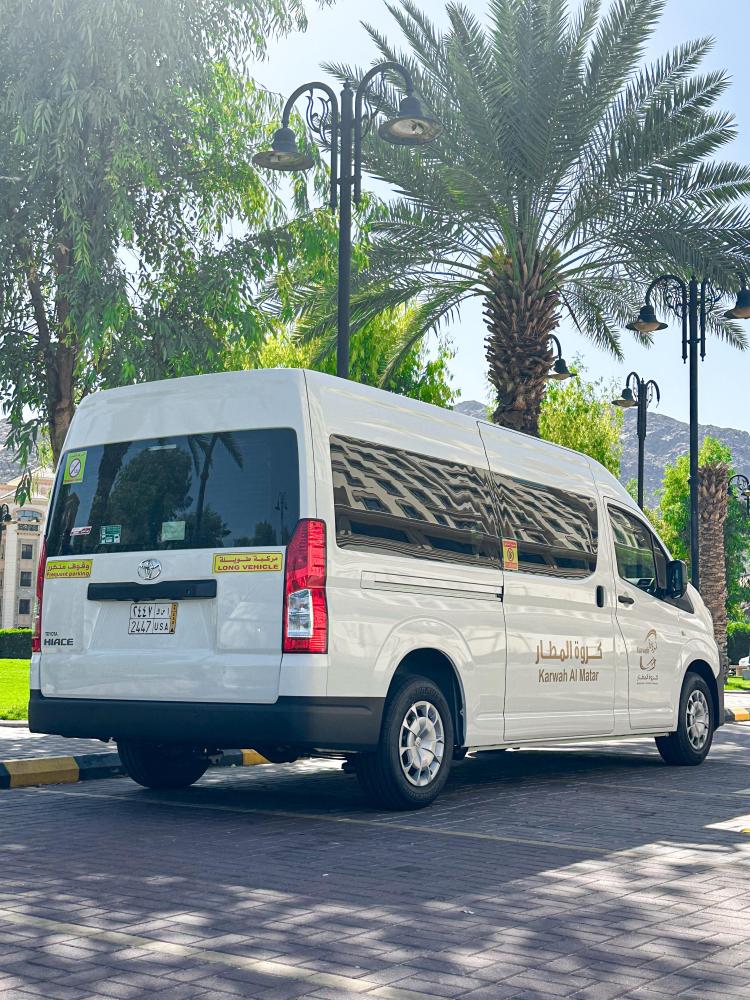 Hiace car from Mecca to Medina or vice versa