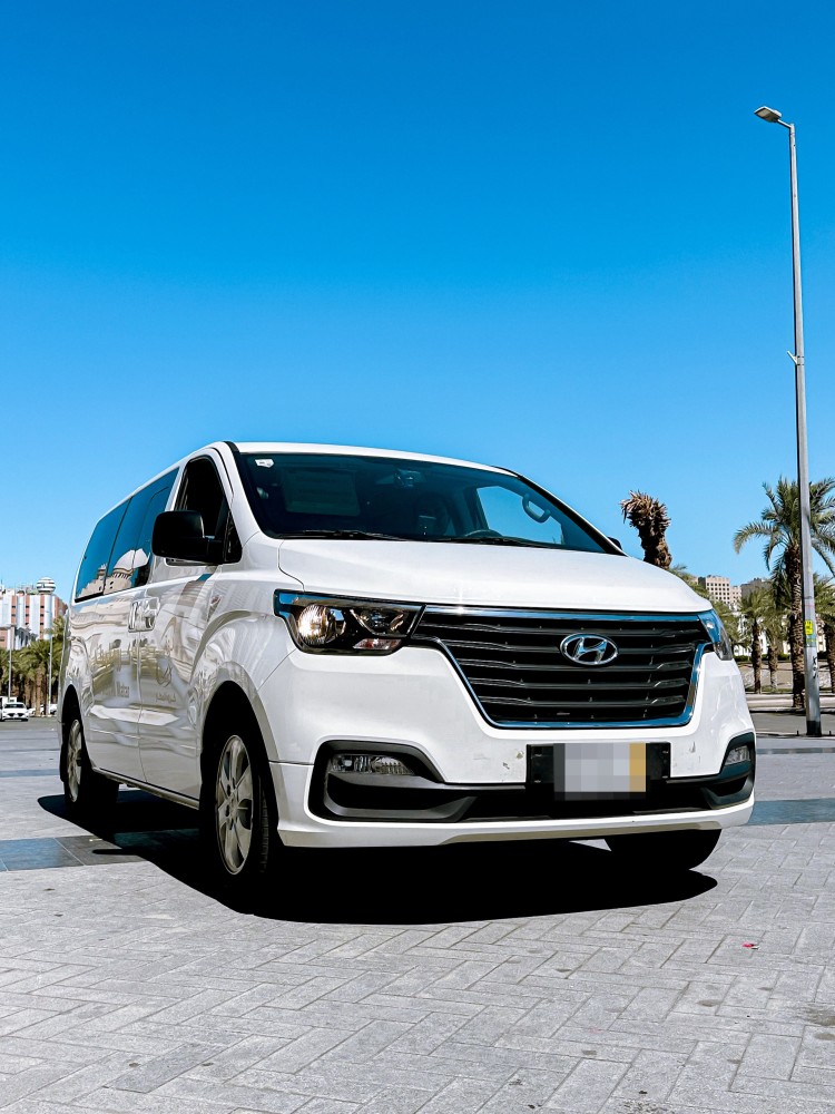 Delivery from Mecca to Jeddah Airport by H1 car