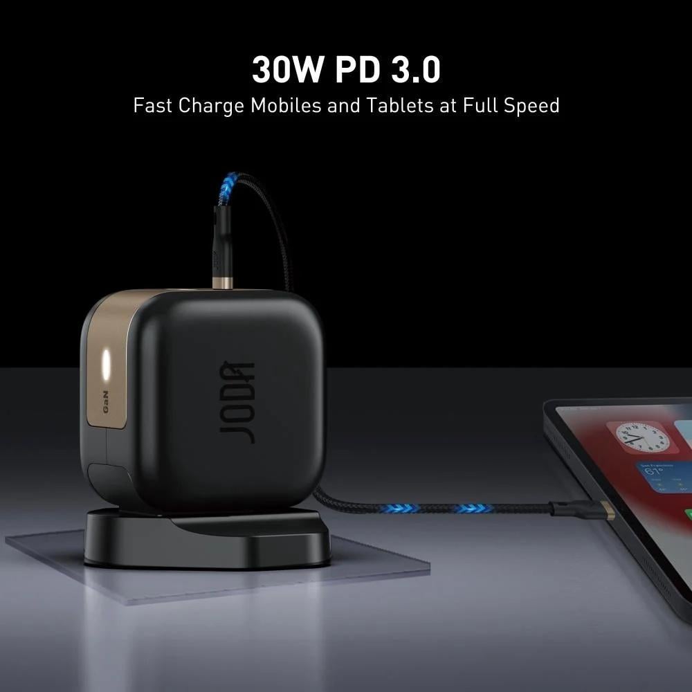 بكج جودا ثلاثة في واحد شاحن جداري بقوة 30 واط بي دي + شاحن سيارة بقوة 30 واط بي دي + سلك تايب سي الى تايب سي 60 واط اسود وذهبي