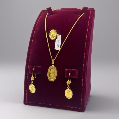 طقم ذهب عيار 21