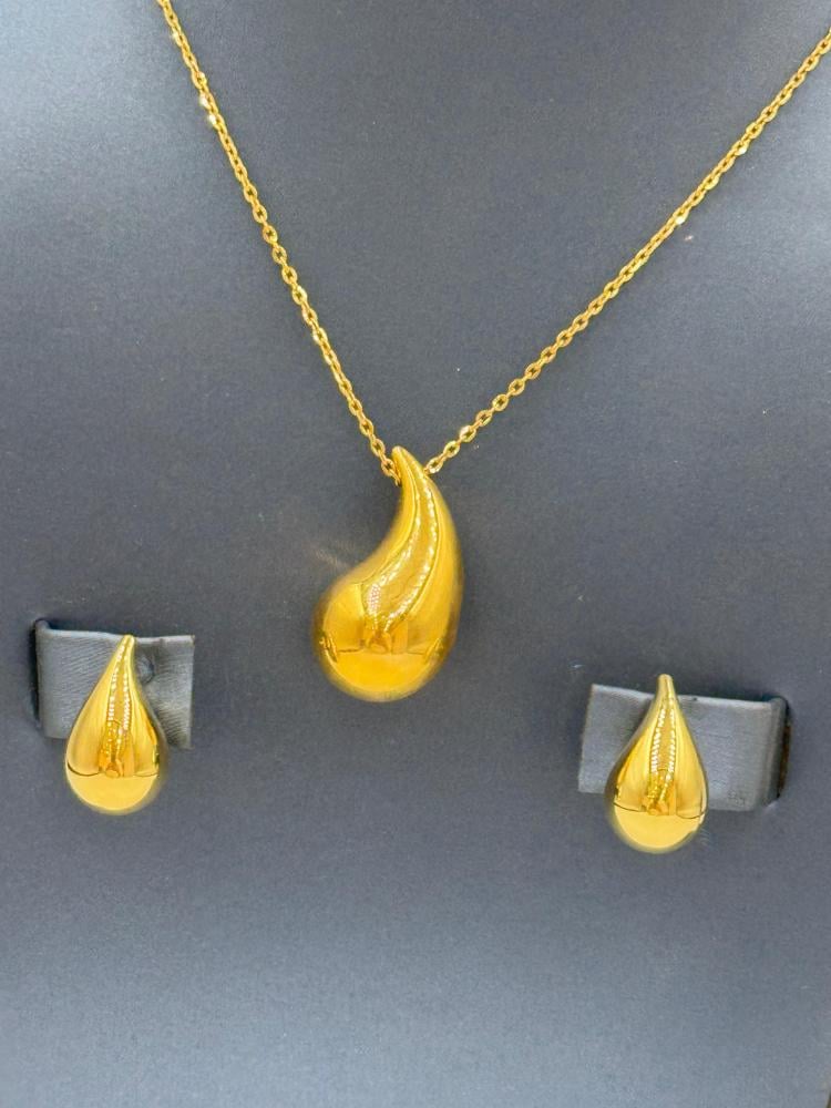 SET  18K - طقم عيار 18