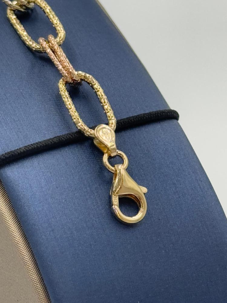 اسوارة ذهب عيار 18