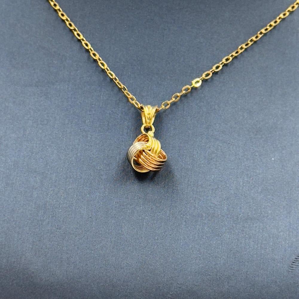 عقد ذهب ناعم عيار 18 - مجوهرات قصر المدينة للذهب - الدمام