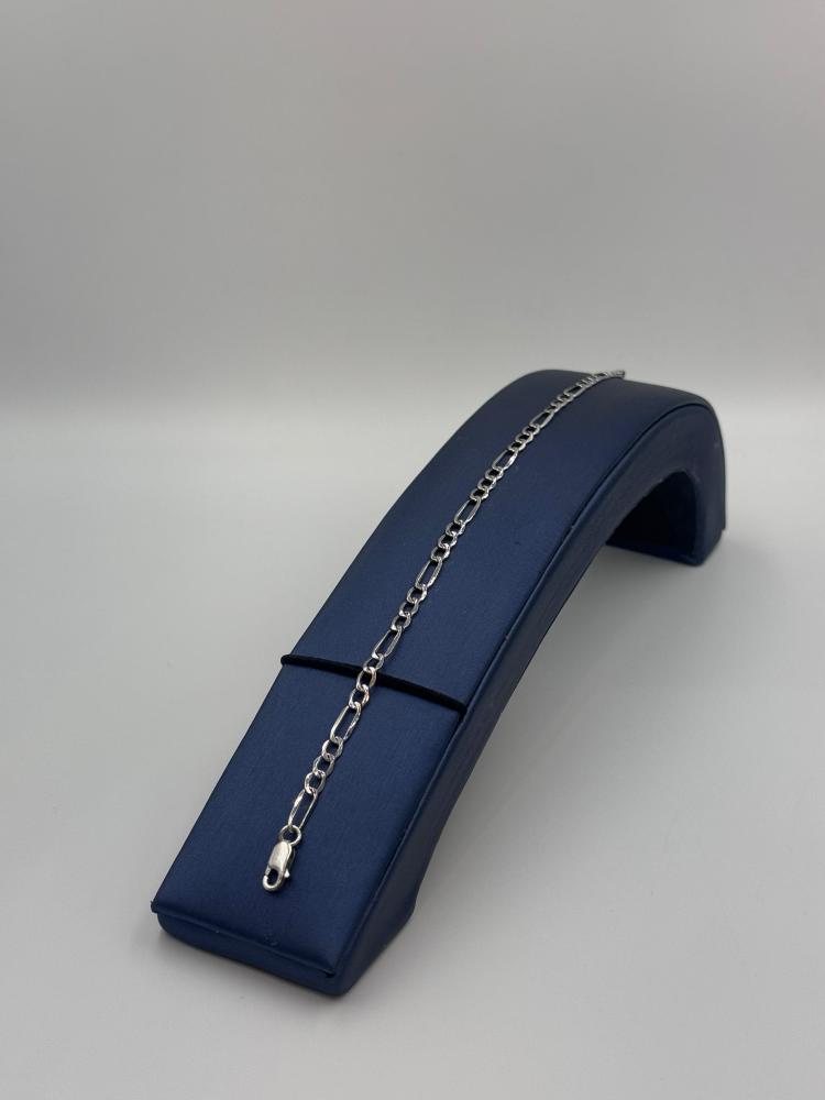 اسوار ذهب ابيض عيار 18 مميزة - مجوهرات قصر المدينة للذهب - الدمام