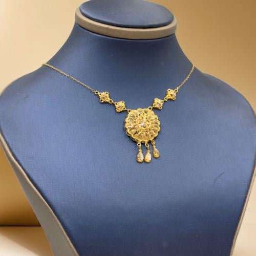 18K gold paperclip necklace - Madina jewellery - KSA