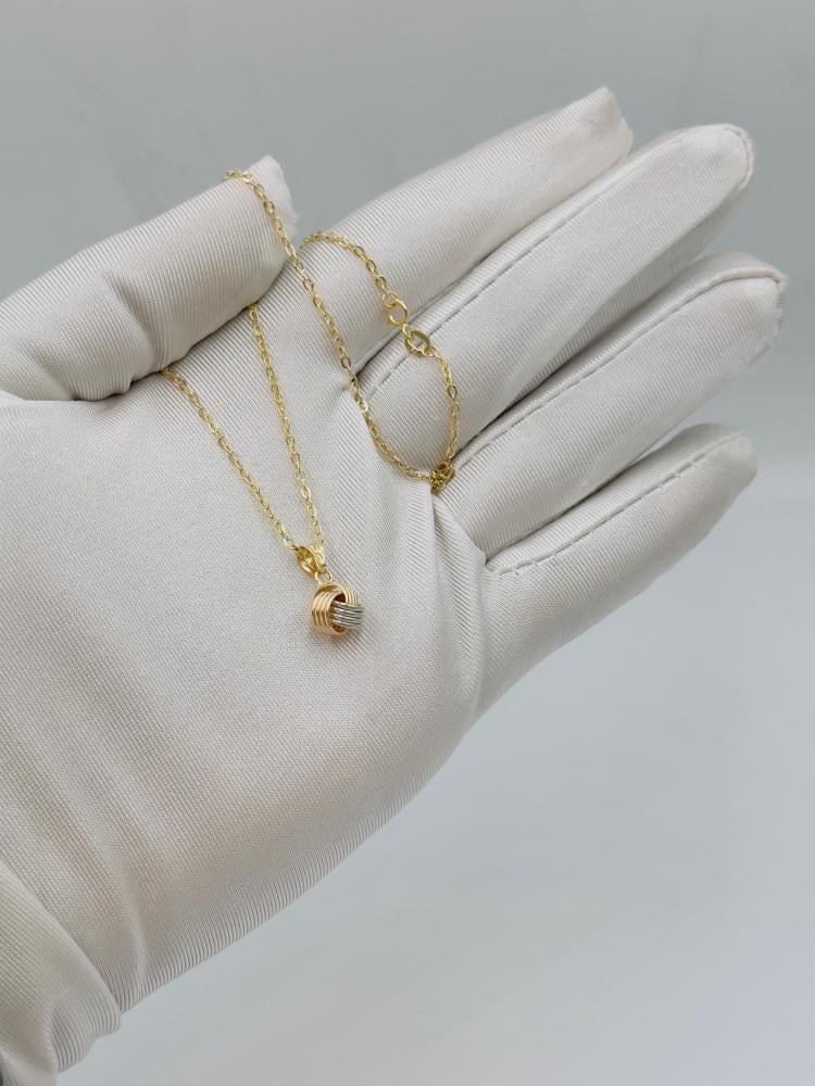 عقد ذهب ناعم عيار 18 - مجوهرات قصر المدينة للذهب - الدمام