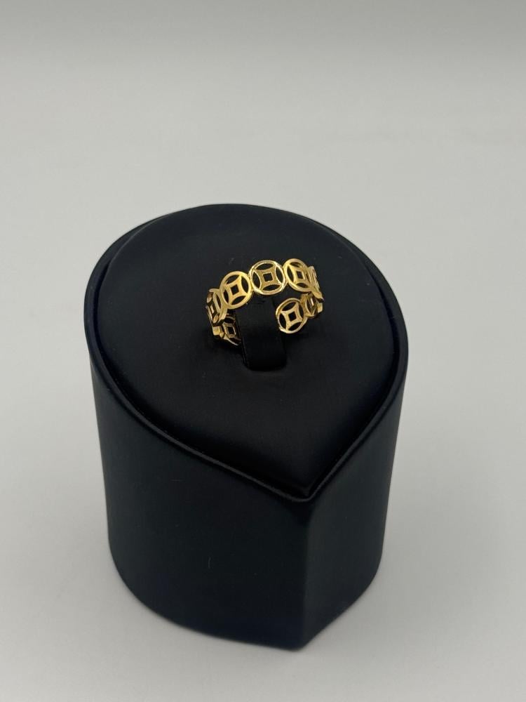 خاتم بسيط عيار 18 مزخرف - مجوهرات قصر المدينة للذهب - الدمام