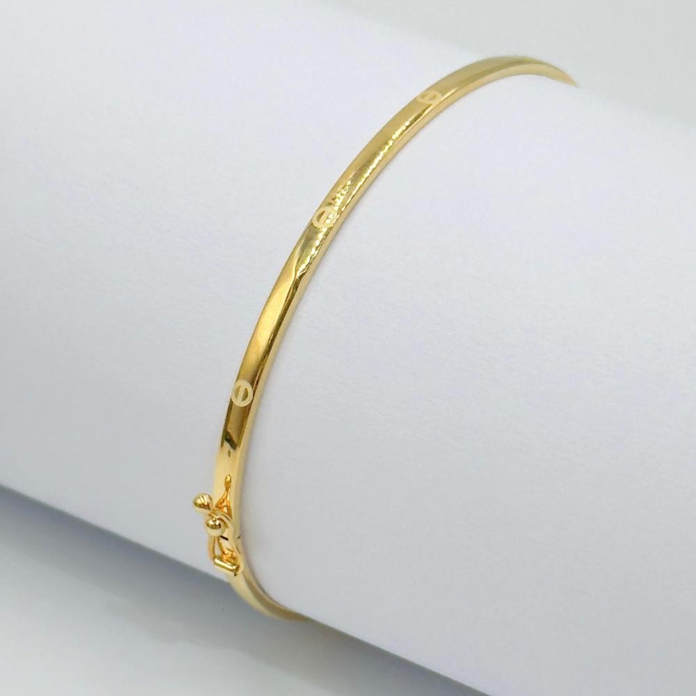 اسوارة تصميم عالمي ذهب عيار 18