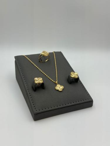 SET 18K
