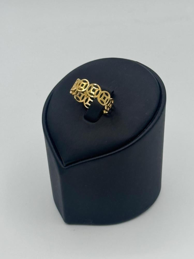 خاتم بسيط عيار 18 مزخرف - مجوهرات قصر المدينة للذهب - الدمام