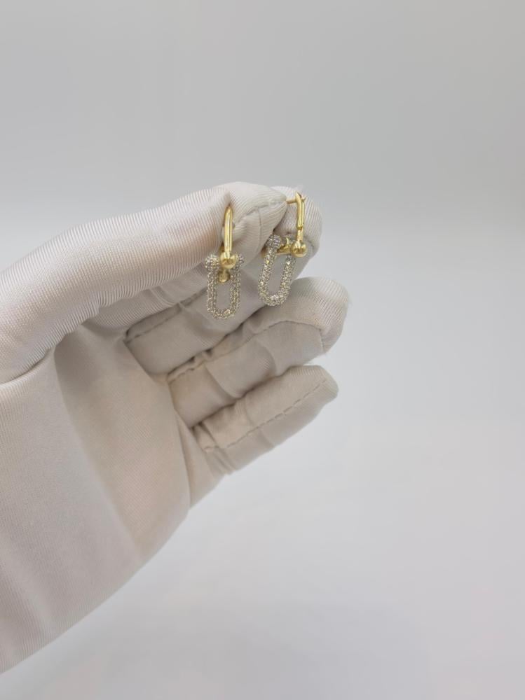 حلق تصميم عالمي ذهب عيار 18