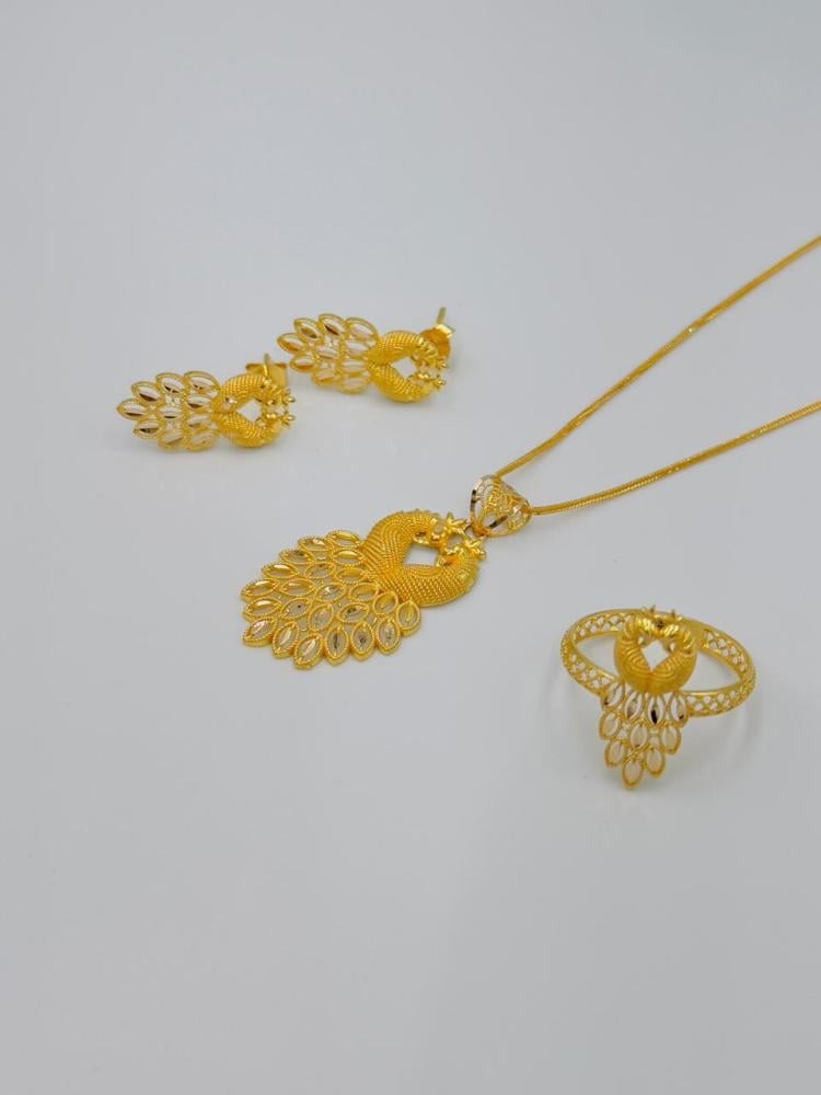 طقم الطاووس ذهب عيار 21