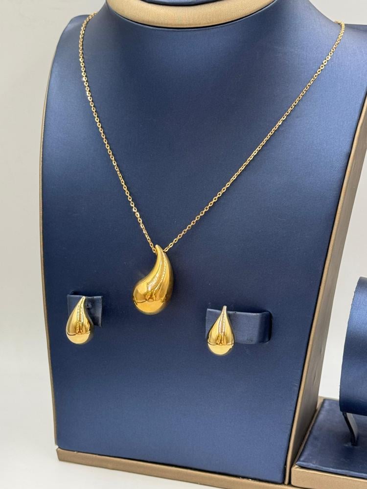 SET  18K - طقم عيار 18