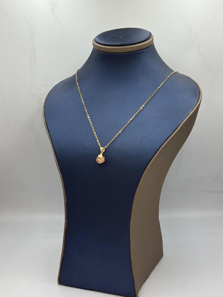 عقد ذهب ناعم عيار 18 - مجوهرات قصر المدينة للذهب - الدمام