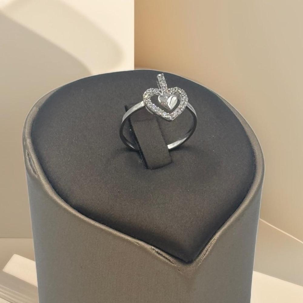 خاتم ذهب أبيض عيار 18 قلب - مجوهرات قصر المدينة للذهب - الدمام