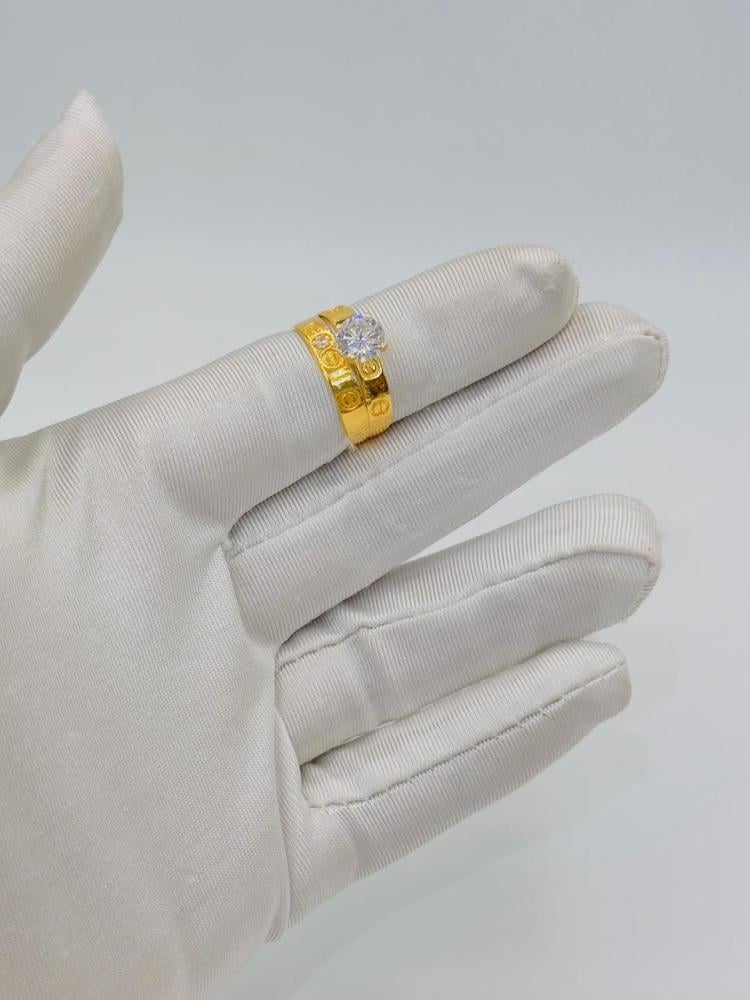 خاتم خطوبة تصميم عالمي ذهب عيار 21