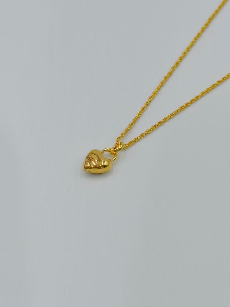 عقد قلب ذهب عيار 18