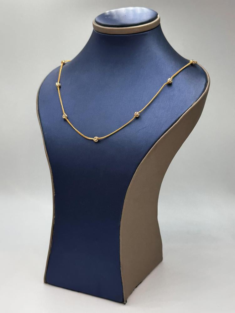 عقد كرات ذهب عيار 21