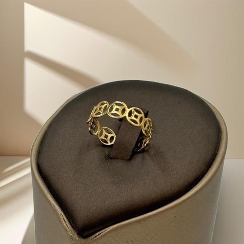 خاتم ذهب عيار 18