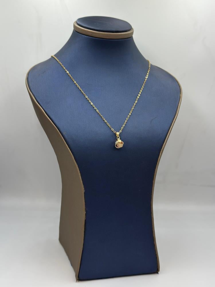 عقد ذهب ناعم عيار 18 - مجوهرات قصر المدينة للذهب - الدمام