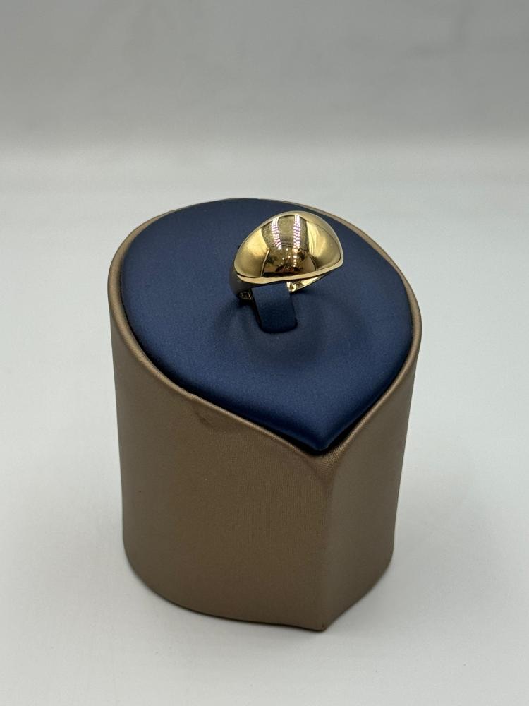 خاتم ذهب عيار 18 عريض - مجوهرات قصر المدينة للذهب - الدمام