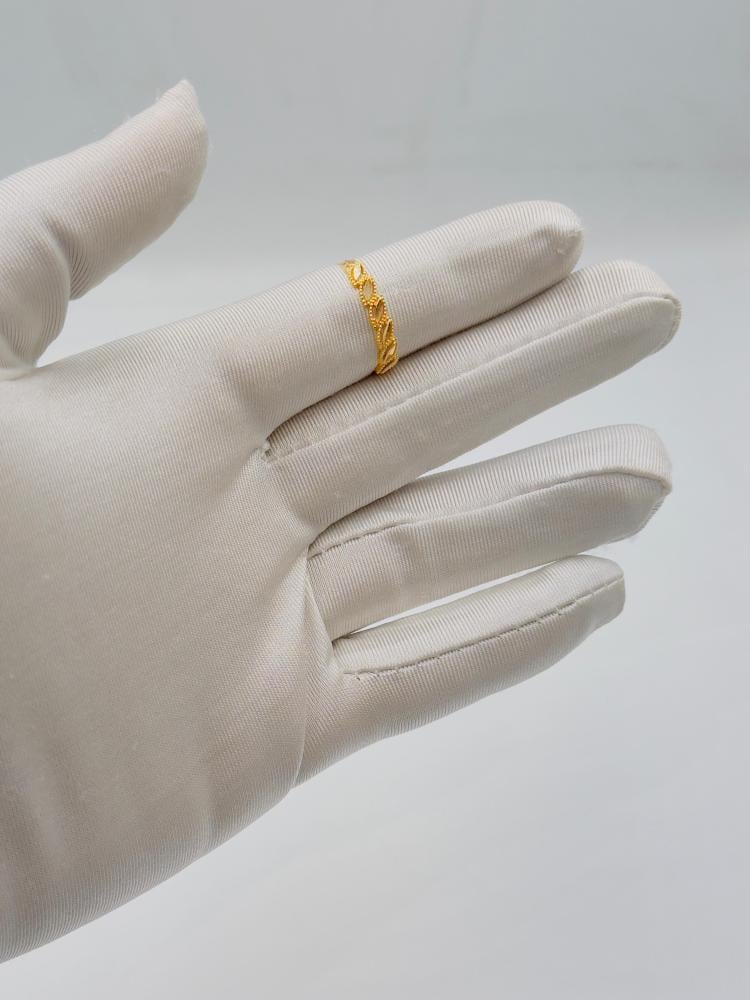 خاتم ذهب عيار 21 شكل أوراق - مجوهرات قصر المدينة للذهب - الدمام