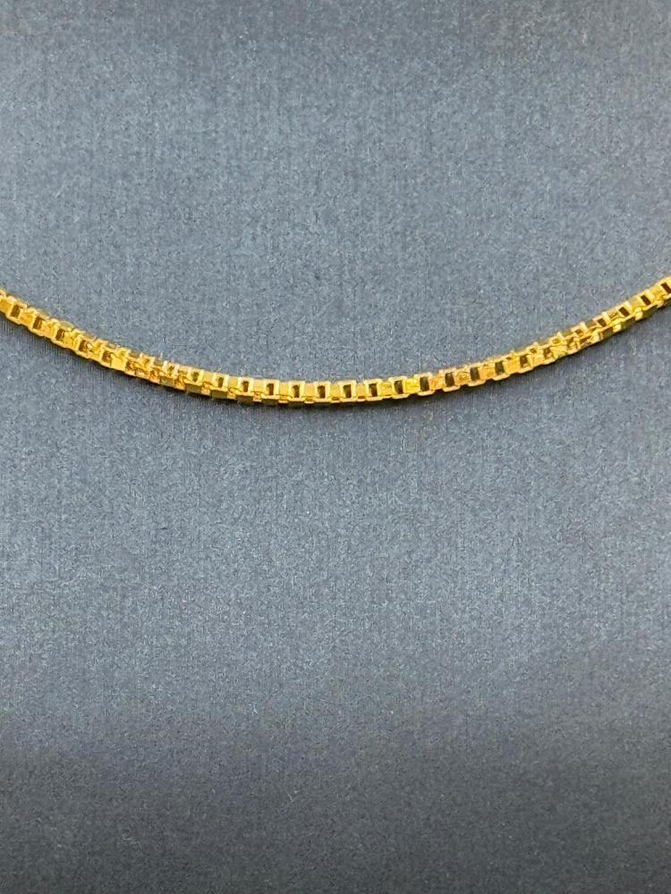 سلسال ذهب عيار 18