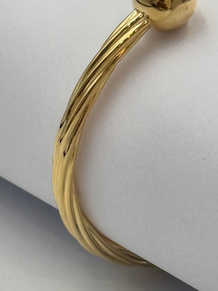 اسوارة ذهب فاخرة عيار 18 - مجوهرات قصر المدينة للذهب - الدمام