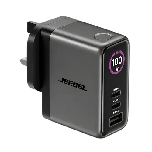 شاحن جيبل GaN بشاشة ذكية 100 واط لشحن اللابتوب والآيباد والجوالات بسرعة وأمان – منفذين USB-C ومنفذ USB-A