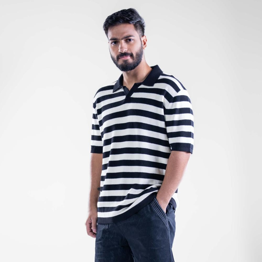 تيشيرت بولو كلاسك بخطوط عرضيه و أكمام قصيرة - اسود